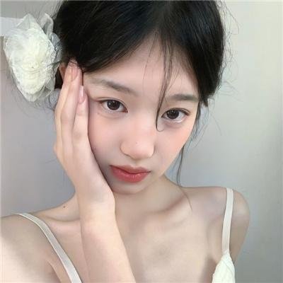 绣花鞋